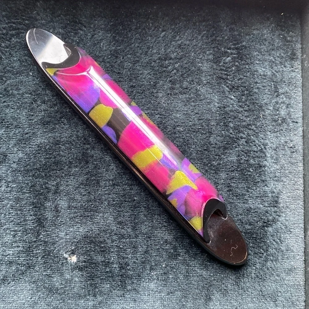 Anna & Frank Vigneri oversized Lucite pin